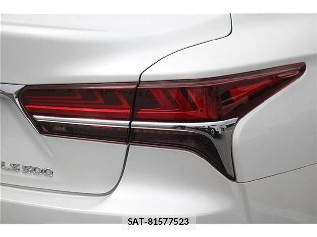 Lexus LS 2018-02 8336563-28