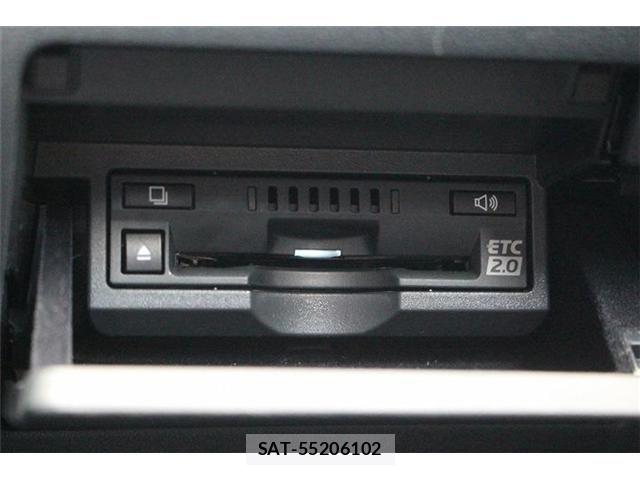Lexus LS 2018-01 8336561-5