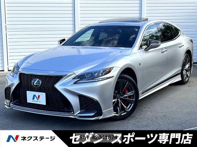 Lexus LS 2018-02 8366737-0