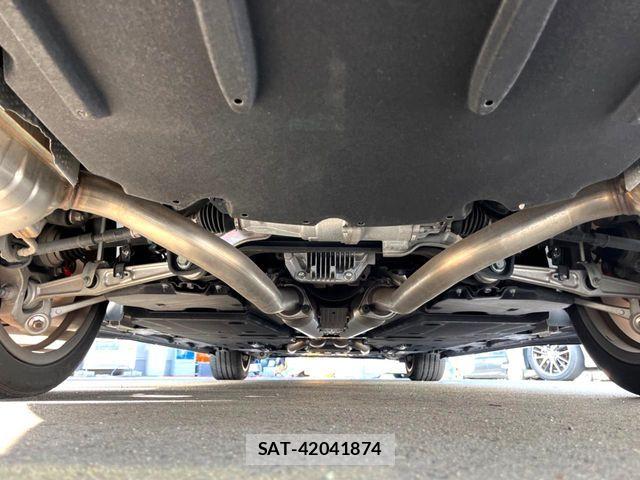 Lexus LS 2018-02 8366737-19