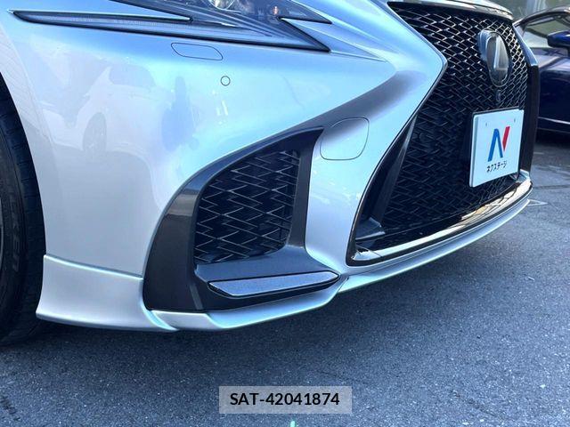 Lexus LS 2018-02 8366737-2