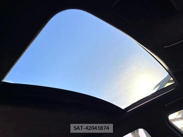 Lexus LS 2018-02 8366737-3