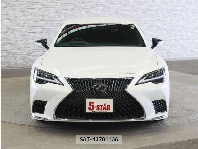 Lexus LS 2021-08 8366736-11