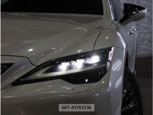 Lexus LS 2021-08 8366736-15
