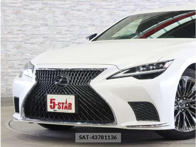 Lexus LS 2021-08 8366736-16