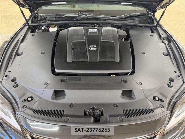 Lexus LS 2021-06 8366733-29