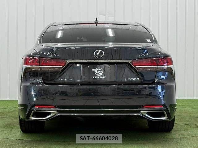Lexus LS 2020-02 8485640-15