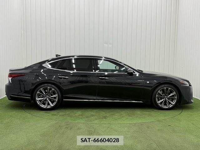 Lexus LS 2020-02 8485640-17