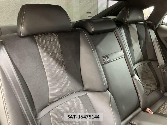 Lexus LS 2021-11 8525539-19