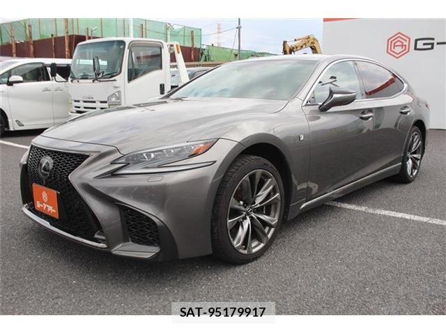 Lexus LS 2018-02 8562448-9