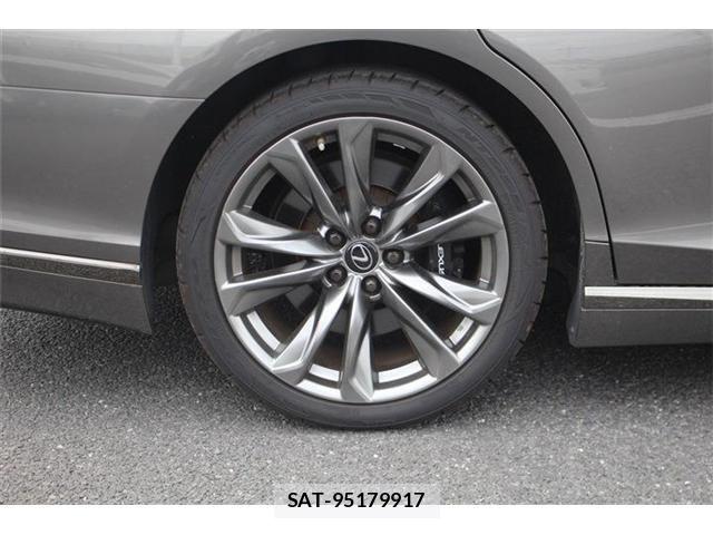Lexus LS 2018-02 8562448-16