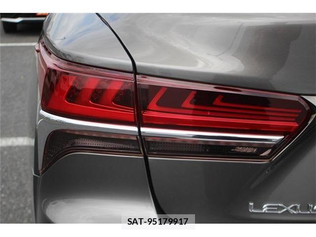 Lexus LS 2018-02 8562448-24