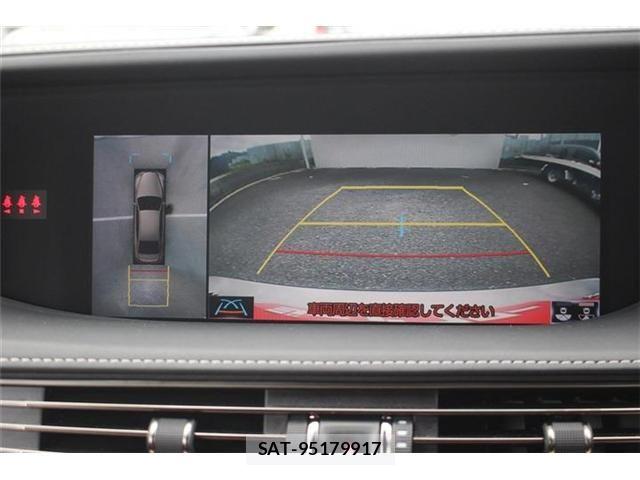 Lexus LS 2018-02 8562448-3