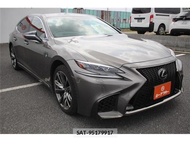 Lexus LS 2018-02 8562448-7