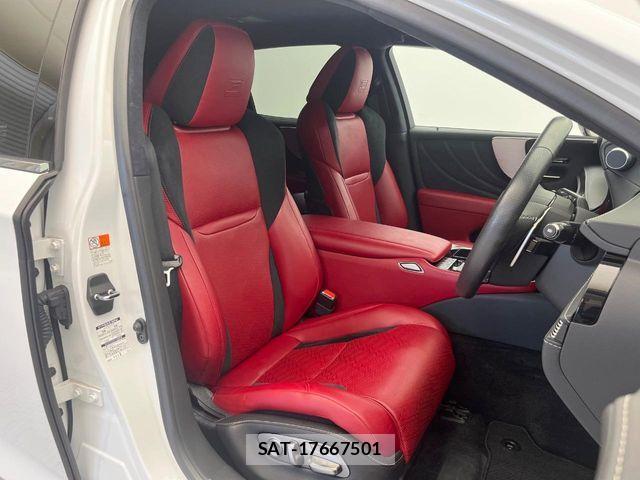 Lexus LS 2020-03 8562446-11