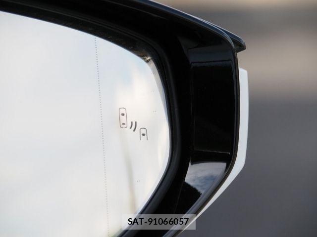 Lexus LS 2021-03 8743434-21