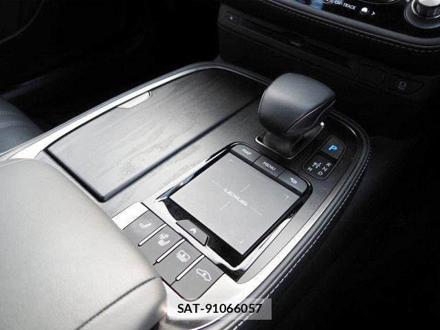 Lexus LS 2021-03 8743434-28