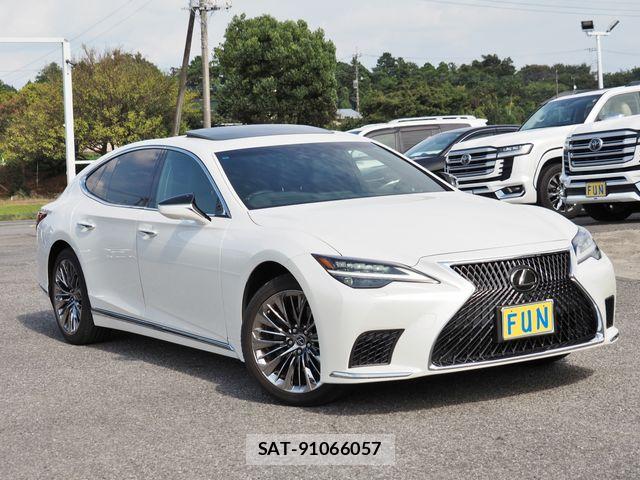 Lexus LS 2021-03 8743434-2