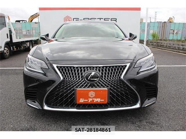 Lexus LS 2018-04 8796480-10