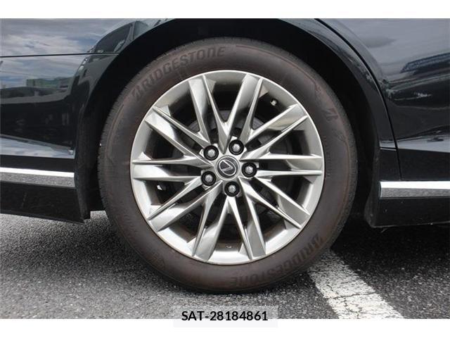 Lexus LS 2018-04 8796480-20