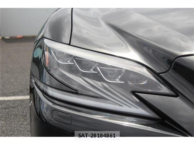 Lexus LS 2018-04 8796480-24