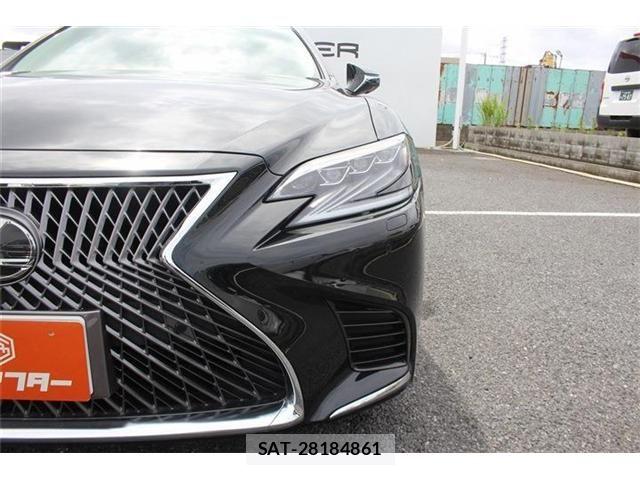 Lexus LS 2018-04 8796480-25