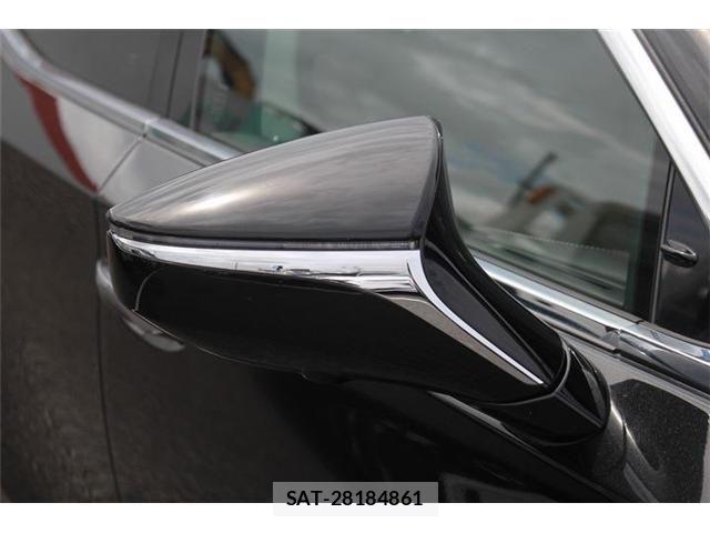 Lexus LS 2018-04 8796480-29
