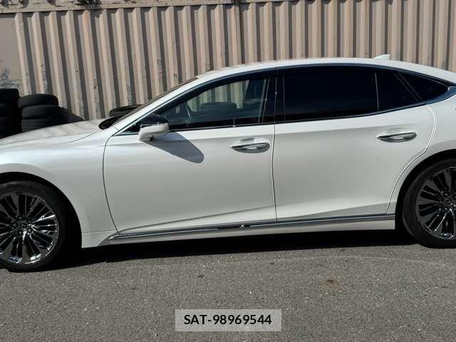 Lexus LS 2021-01 8796479-13