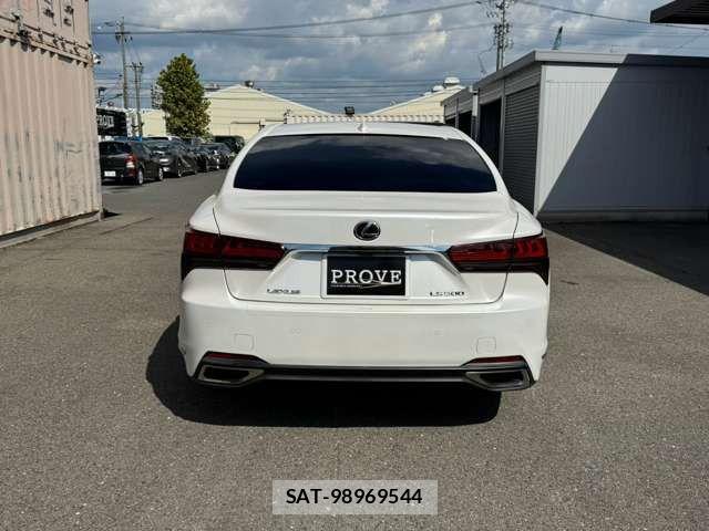 Lexus LS 2021-01 8796479-17