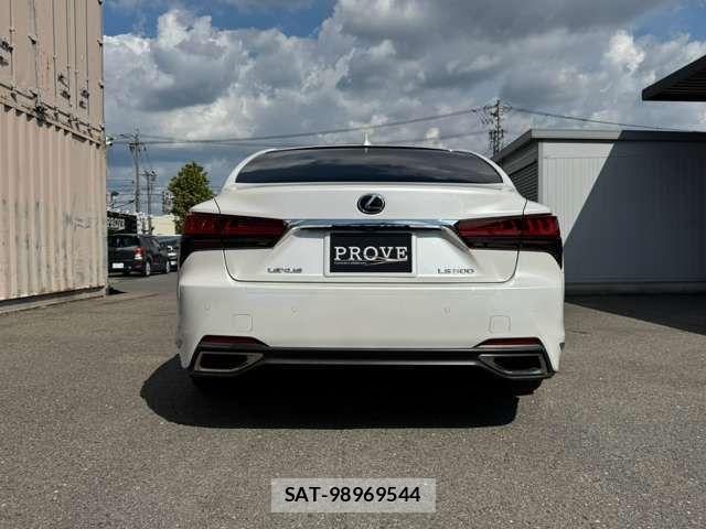 Lexus LS 2021-01 8796479-18