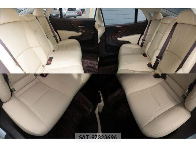 Lexus LS 2019-09 8880510-18