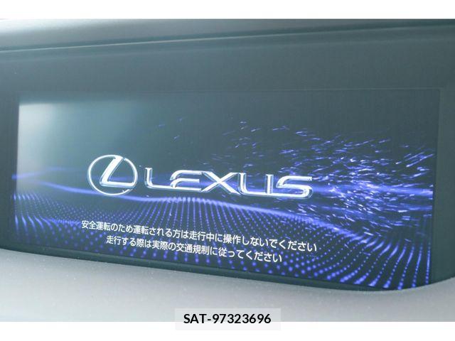 Lexus LS 2019-09 8880510-4