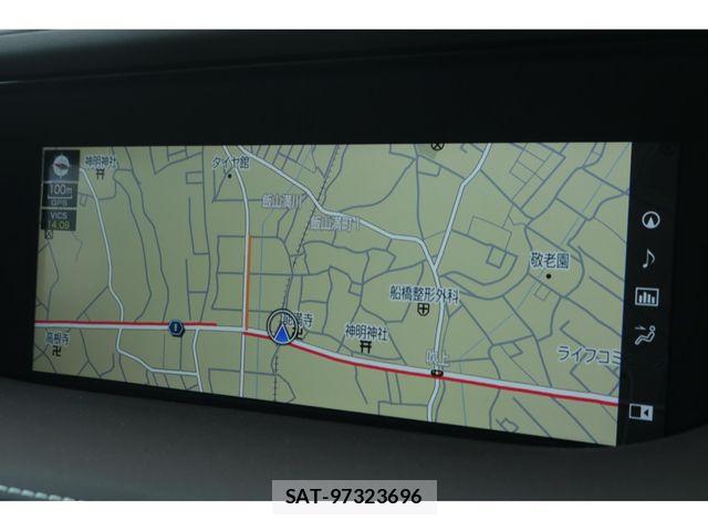 Lexus LS 2019-09 8880510-5