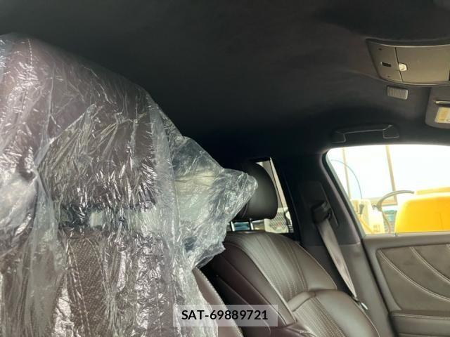 Lexus LS 2017-12 8880514-12