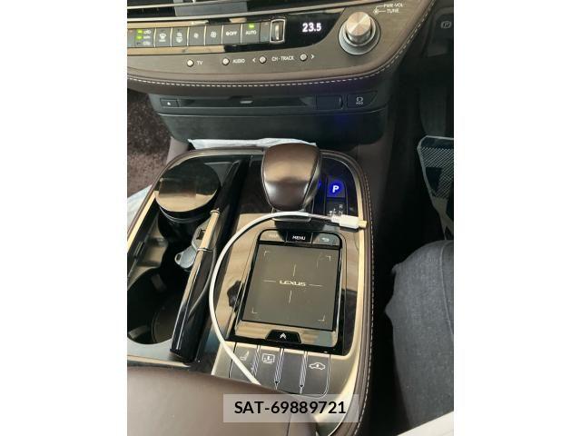 Lexus LS 2017-12 8880514-28