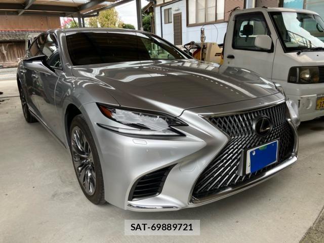 Lexus LS 2017-12 8880514-4