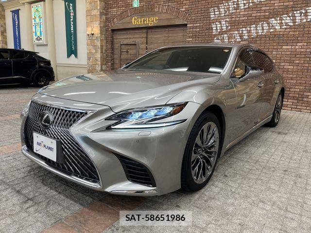 Lexus LS 2018-06 8883848-8