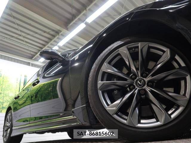 Lexus LS 2018-01 834718-13