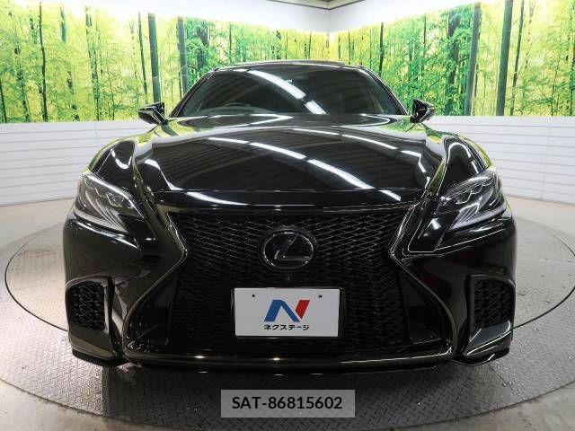 Lexus LS 2018-01 834718-14