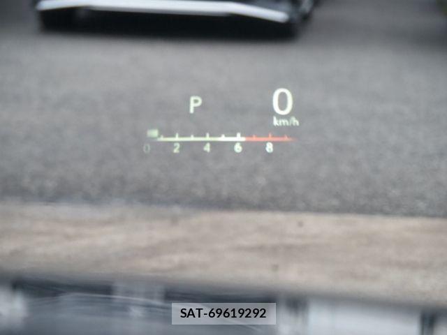 Lexus LS 2023-03 4964461-25