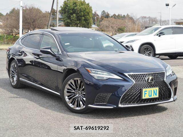 Lexus LS 2023-03 4964461-2