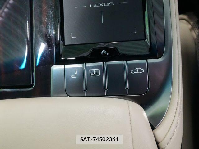 Lexus LS 2019-01 6499487-13