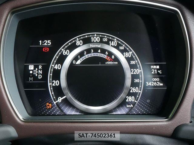 Lexus LS 2019-01 6499487-23