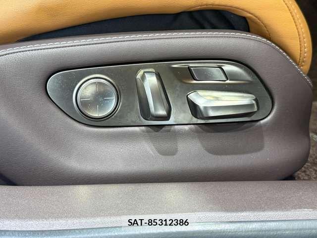 Lexus LS 2018-02 6499480-6