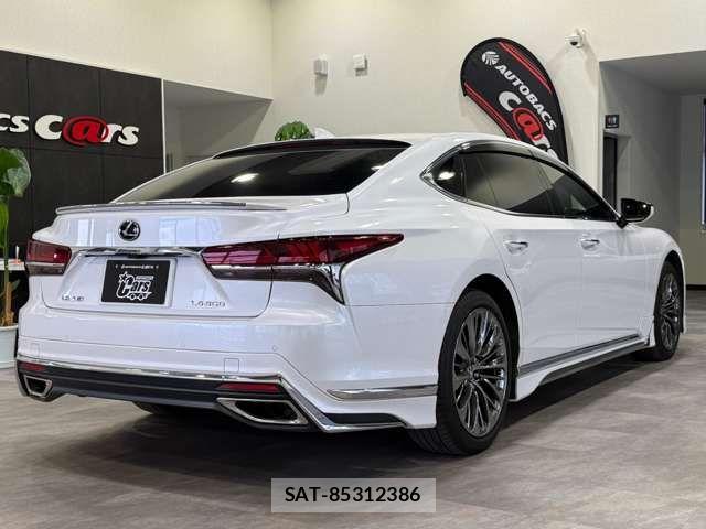 Lexus LS 2018-02 6499480-2