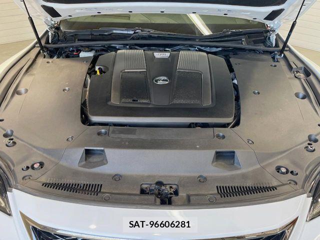 Lexus LS 2019-03 6499481-17