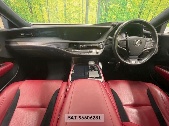 Lexus LS 2019-03 6499481-1