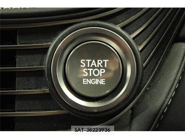 Lexus LS 2018-10 7220984-5