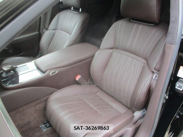 Lexus LS 2018-01 7358502-15