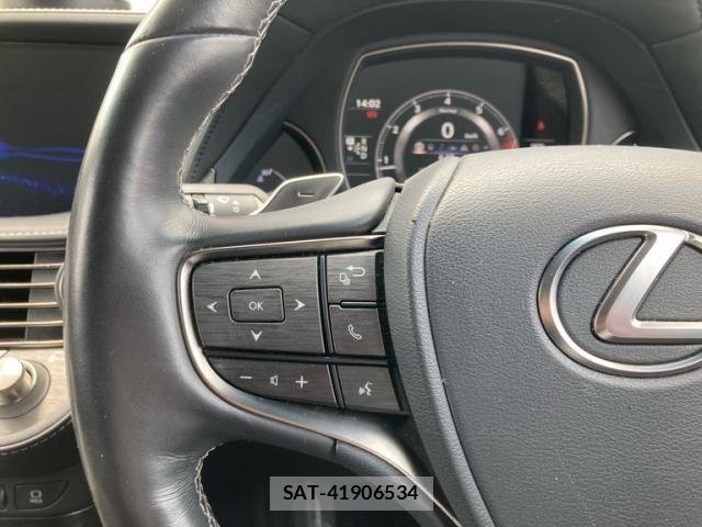 Lexus LS 2020-03 7455408-11